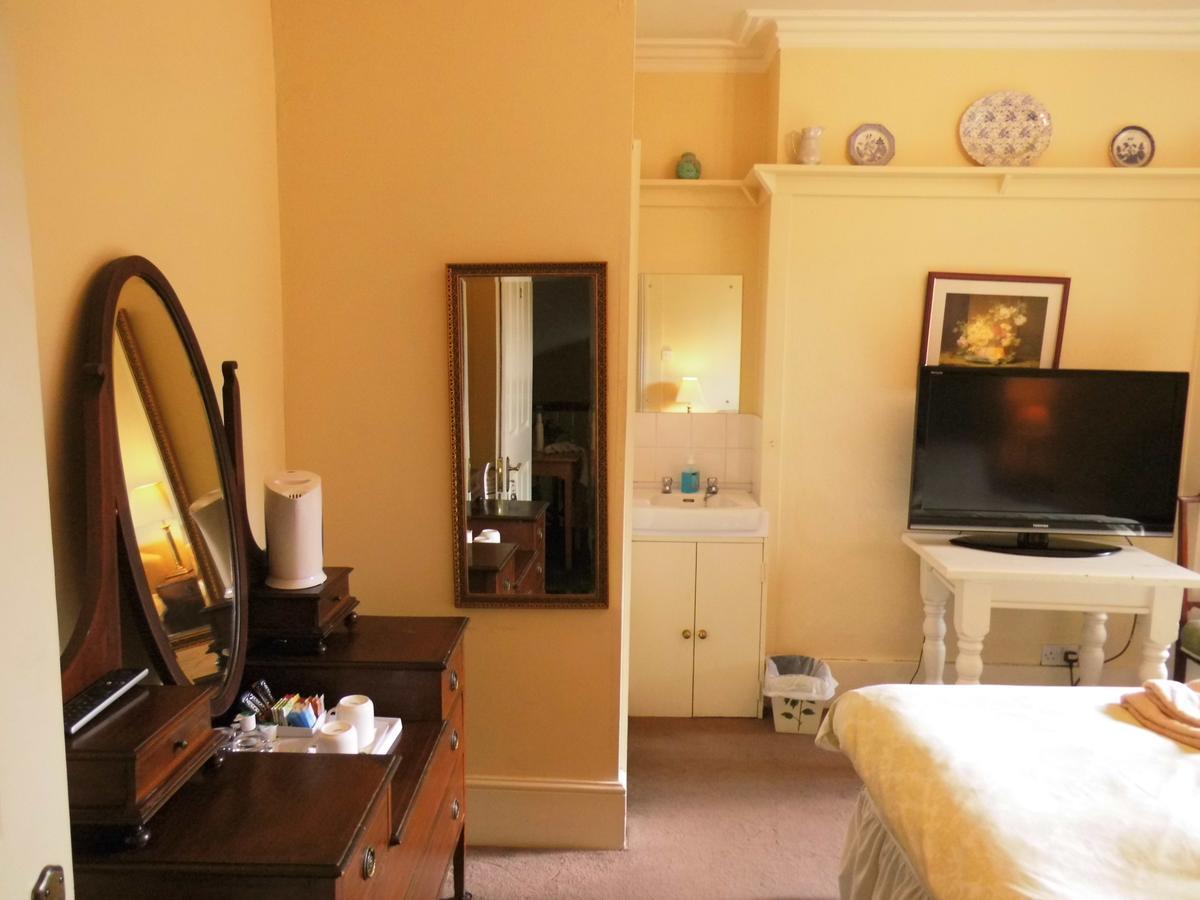 Greystones Bed And Breakfast Rochester (Kent) Bagian luar foto